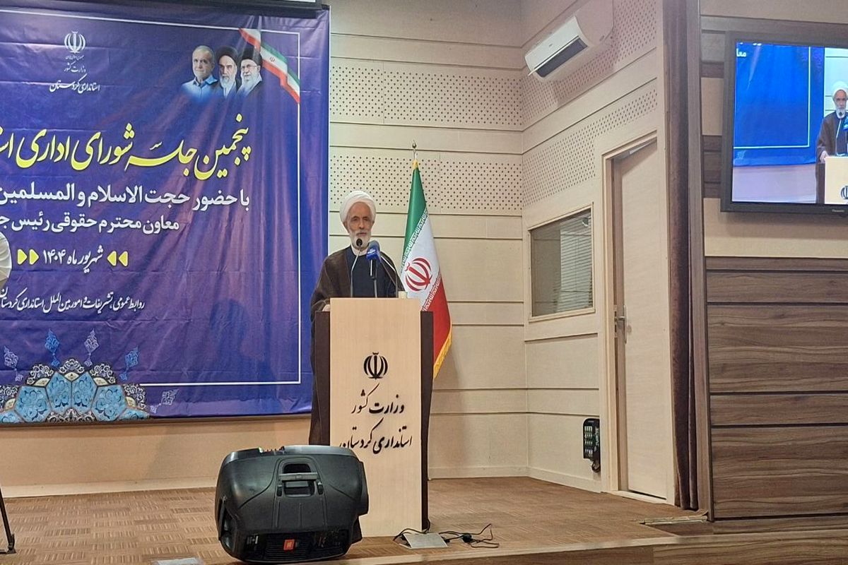 دولت، قرارداد ایجاد ۱۰ هزار مگاوات انرژی خورشیدی را امضا کرده است
