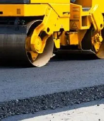 آسفالت حدود ۲۰۰ کیلومتر از محورهای اصلی،شریانی، فرعی و روستایی استان خراسان شمالی