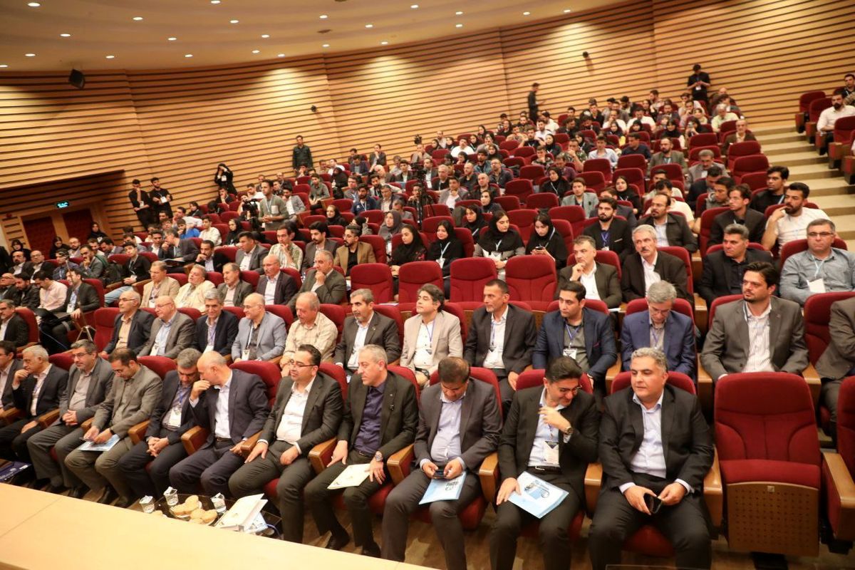 با حضور معاون وزیر راه، دومین کنفرانس ملی مهندسی زیرساختها در آذربایجانغربی برگزار شد