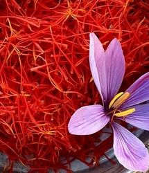 این زعفران، غیراستاندارد و تقلبی است