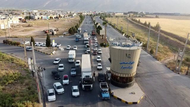 اشتغالزایی ۳۰ هزار نفری شهرک صنعتی شیراز