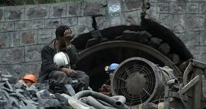 جان باختن یک معدنچی در پی ریزش آوار معدنی در طبس