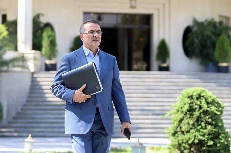 نیروهای شاغل در نهادهای در حال ادغام نگرانی شغلی نداشته باشند