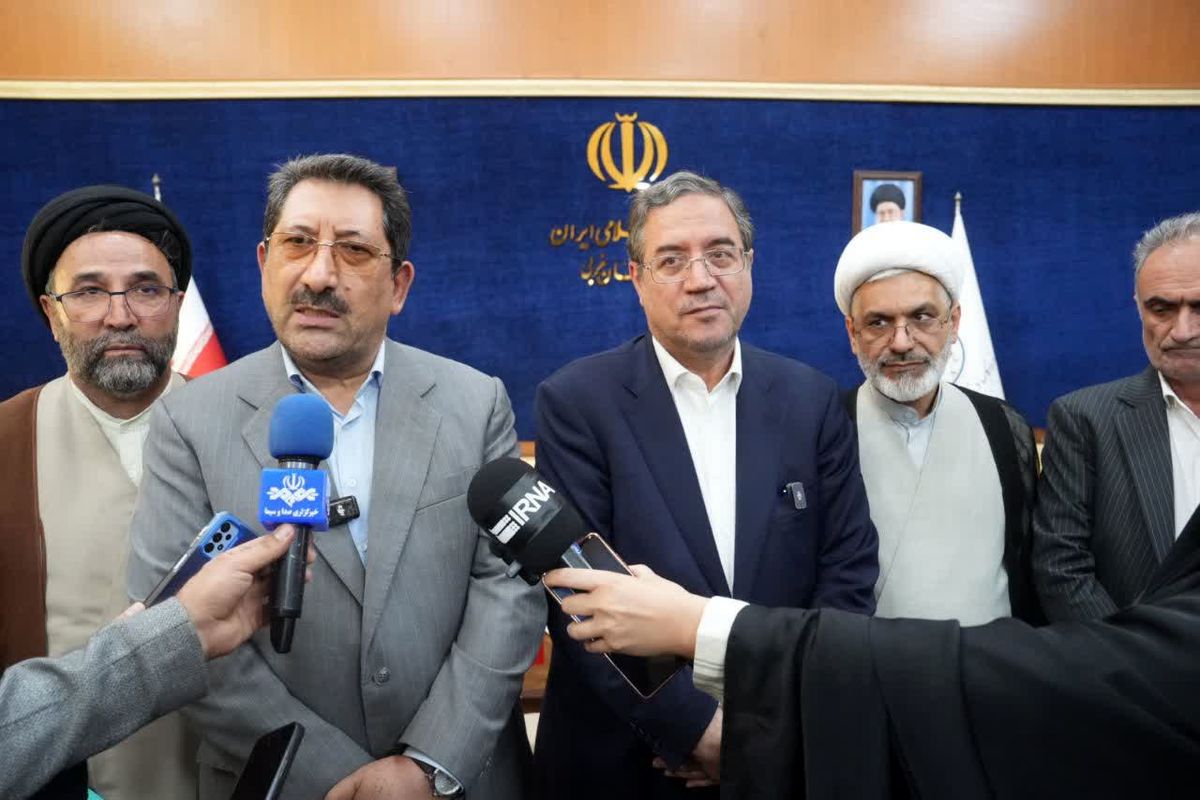 توسعه استان آذربایجان‌غربی و حل چالش‌های تجار و فعالان اقتصادی از اهداف سفر وزیر صمت به این استان