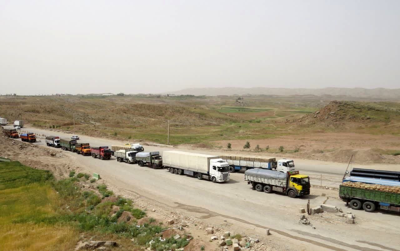 رشد ۲۴ درصدی صادرات کلا از گمرک سومار