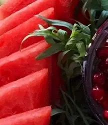 افزایش قابل توجه قیمت انار و هندونه نسبت به سال گذشته