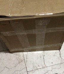 تیپاکس مسئولیت ناپذیر / تحویل کالای قاچاق بصورت شکسته و با دریافت هزینه نامتعارف از مشتری!
