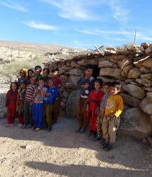 وعده پایان مدارس سنگی تا سه ماه آینده