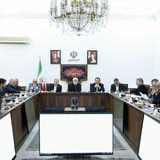 عارف: اجازه نمی‌دهیم دشمنان از جبهه اقتصادی به کشور آسیب برسانند