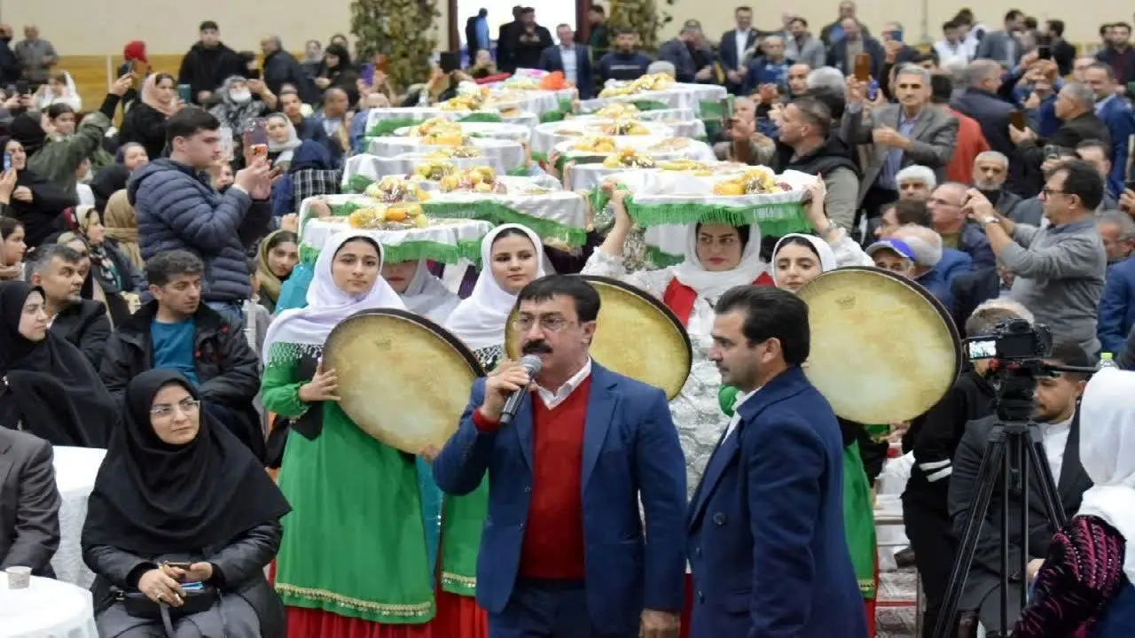 جشنواره کیوی در تالش برگزار شد