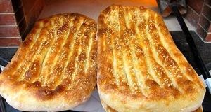 نان بطور رسمی در مشهد گران شد