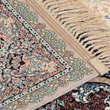نمایشگاه تخصصی فرش دستباف مهاباد آغاز شد